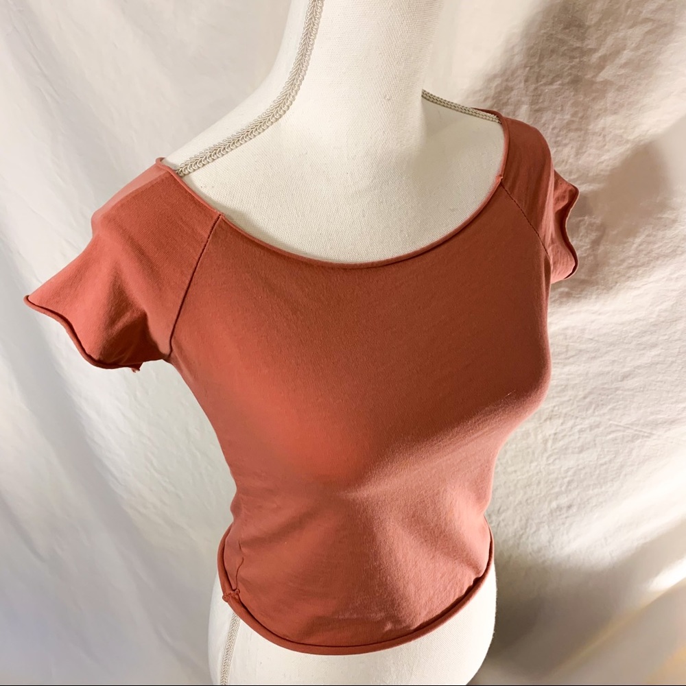 Brandy Melville (J. Galt) pink short sleeve shirt